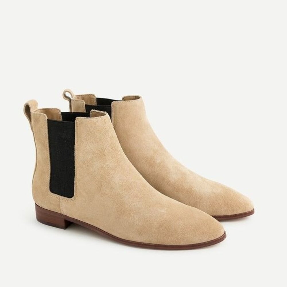 J. Crew Pull on Chelsea Boots in Desert Sand Suede Size 8 and Size 9 NIB